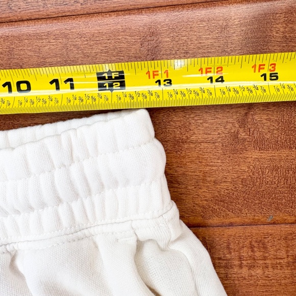 The North Face Half Dome Fleece Womens Sweatpants XS Cream - Picture 5 of 10